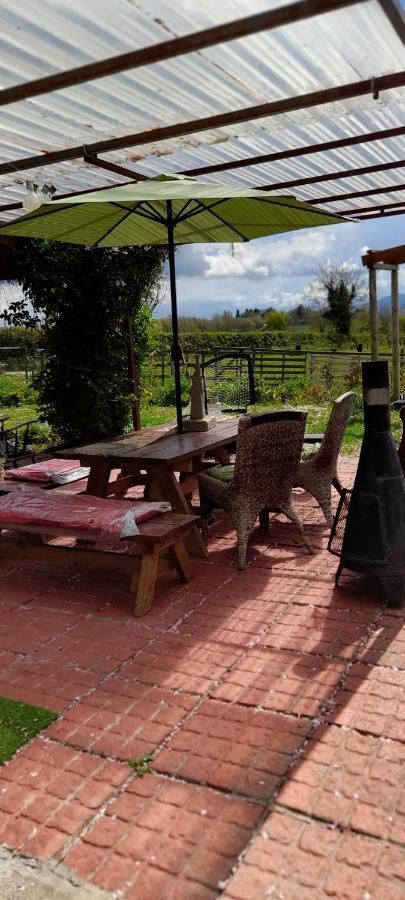Annaswood B&B Cahir Exteriér fotografie