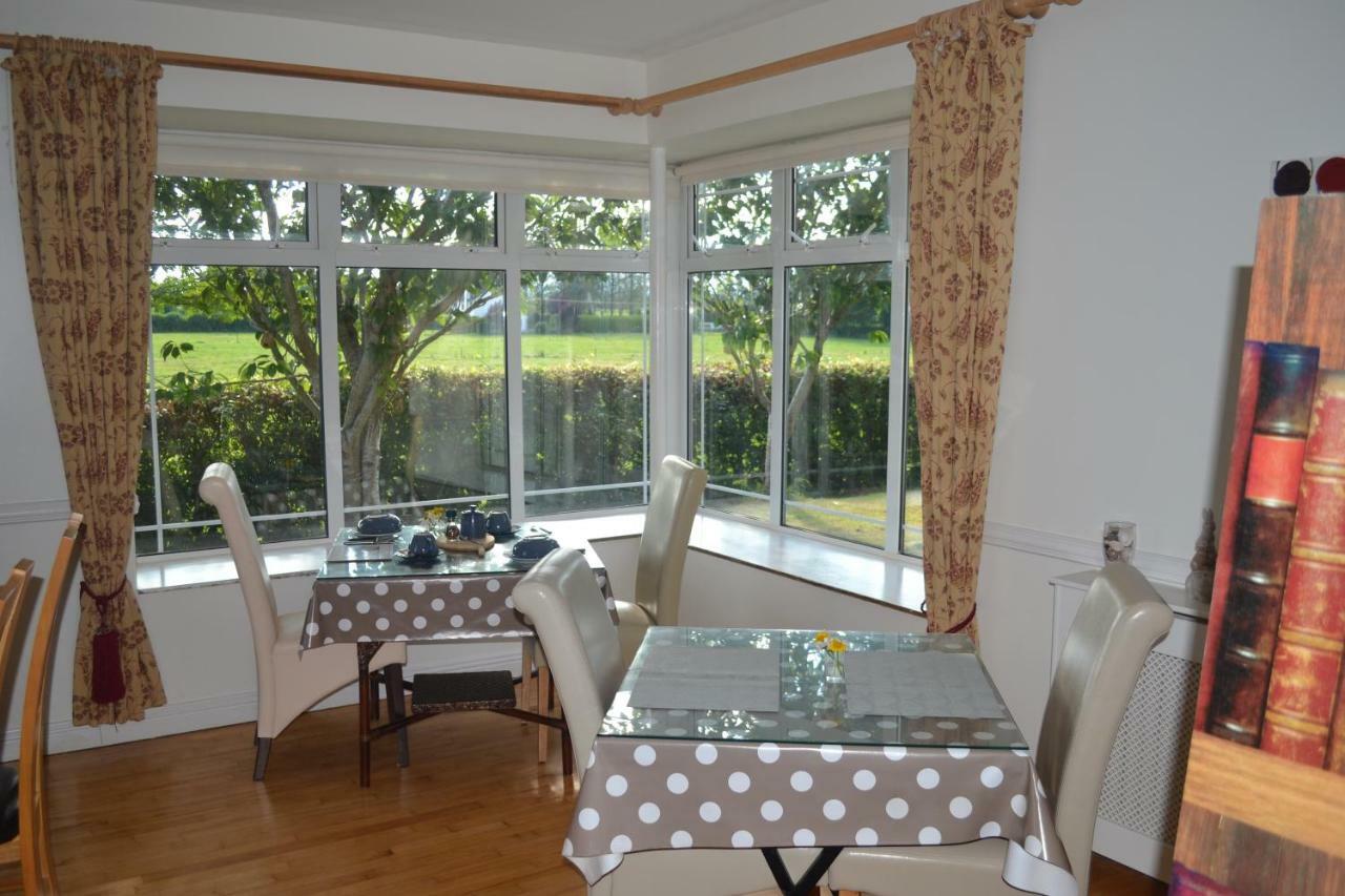 Annaswood B&B Cahir Exteriér fotografie